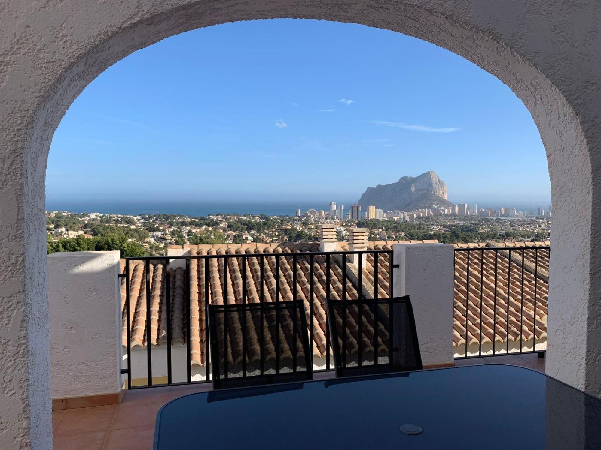 Imperial Park - Bungalow Mit Panoramablick Und Schoener Terrasse Calpe Kültér fotó